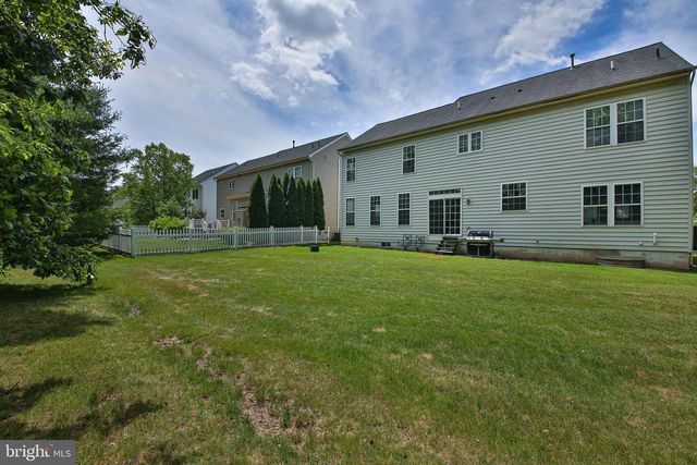 273 BARNHILL RD, Perkasie, PA 18944