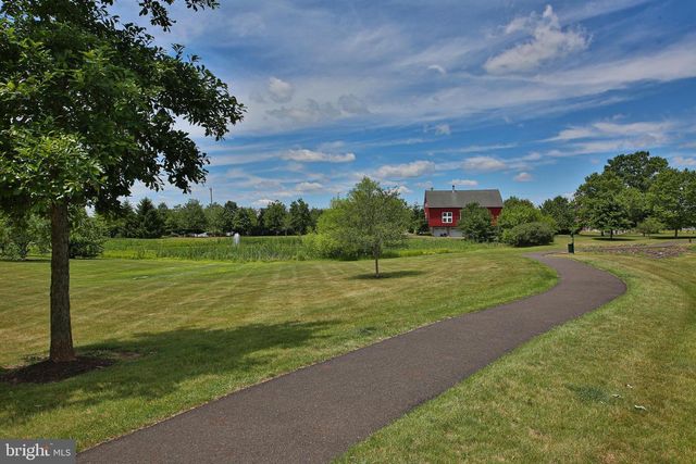 273 BARNHILL RD, Perkasie, PA 18944