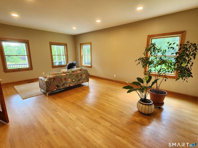 38 Emerald Glen Lane, Salem, CT 06420