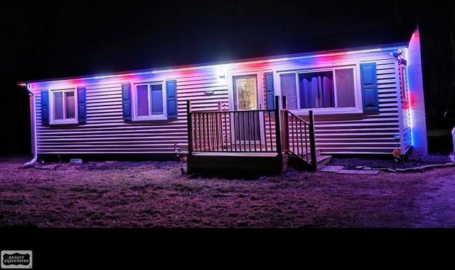 1040 Mayer Road, Kimball Twp, MI 48074