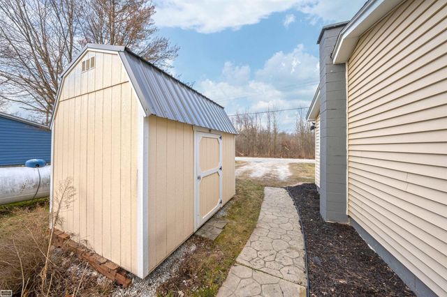 1040 Mayer Road, Kimball Twp, MI 48074