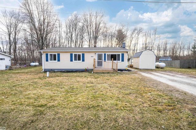 1040 Mayer Road, Kimball Twp, MI 48074