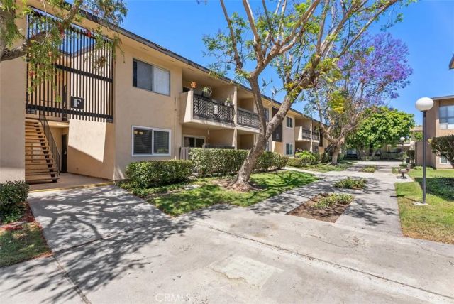 12200 Montecito Rd F105, Seal Beach, CA 90740