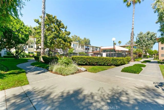 12200 Montecito Rd F105, Seal Beach, CA 90740