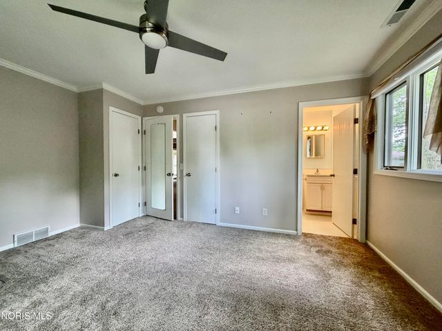 2704 Westcastle Drive, 4, Toledo, OH 43615