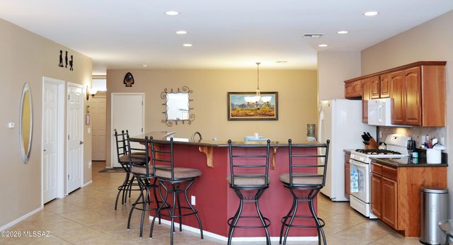 12648 N Golden Jubilee Drive, Marana, AZ 85653