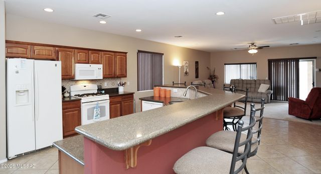 12648 N Golden Jubilee Drive, Marana, AZ 85653