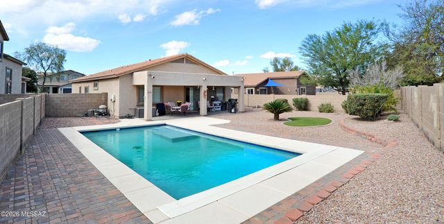 12648 N Golden Jubilee Drive, Marana, AZ 85653