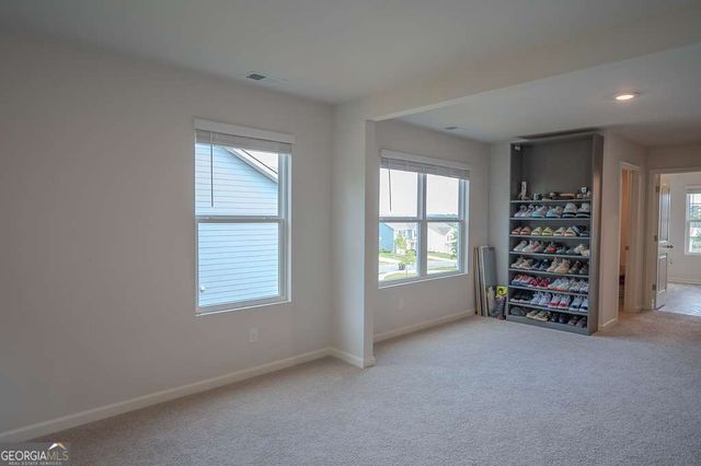 6827 Chataran Drive, Lithia Springs, GA 30122