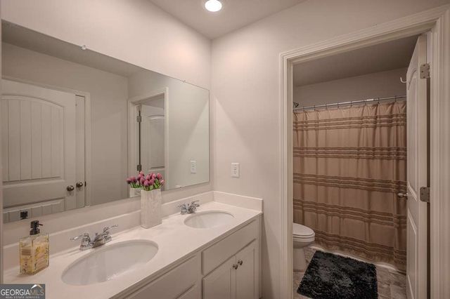 6827 Chataran Drive, Lithia Springs, GA 30122
