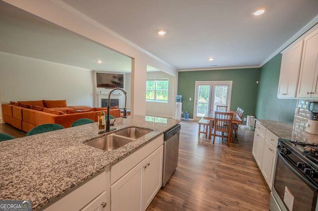 6827 Chataran Drive, Lithia Springs, GA 30122