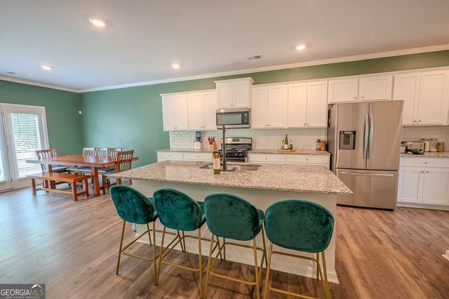 6827 Chataran Drive, Lithia Springs, GA 30122