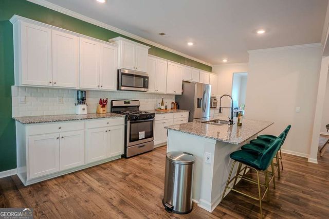 6827 Chataran Drive, Lithia Springs, GA 30122