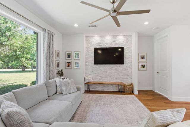 1413 Lariat Circle, Oak Leaf, TX 75154