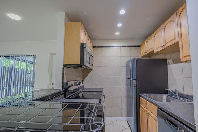 7 CROSSINGS Circle C, Boynton Beach, FL 33435