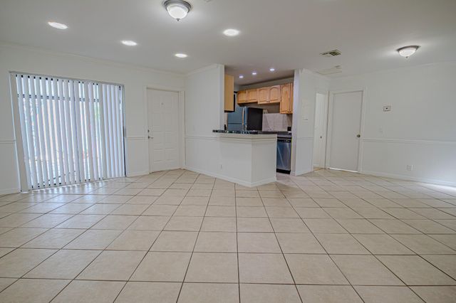 7 CROSSINGS Circle C, Boynton Beach, FL 33435