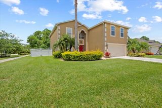 5098 NW Fiddle Leaf Court, Port St Lucie, FL 34986