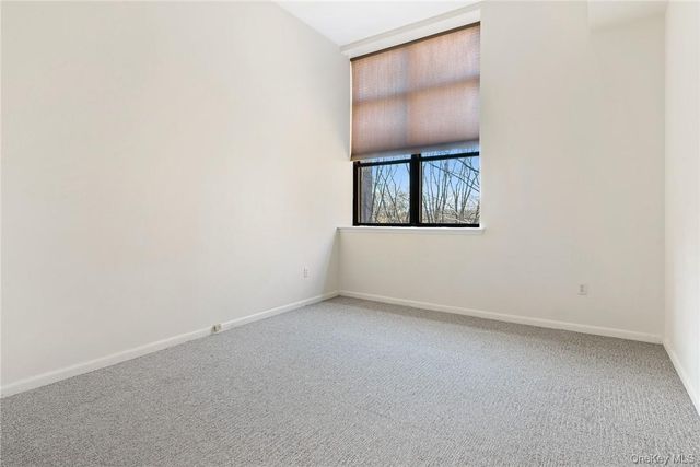 55 Mckinley Avenue D2-3, White Plains, NY 10606