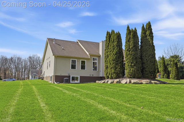 4325 Kellie Court, Oceola Township, MI 48855