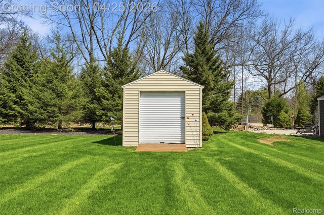 4325 Kellie Court, Oceola Township, MI 48855