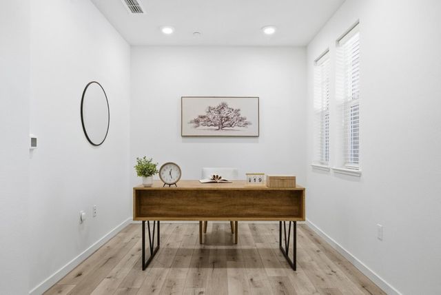 541 San Marcos Terrace 2, Sunnyvale, CA 94085