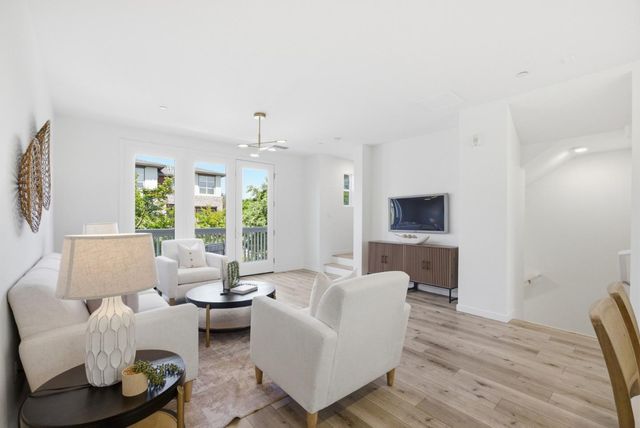 541 San Marcos Terrace 2, Sunnyvale, CA 94085