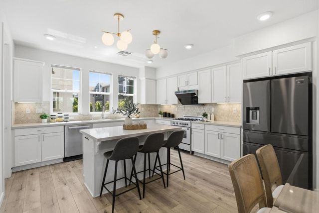541 San Marcos Terrace 2, Sunnyvale, CA 94085