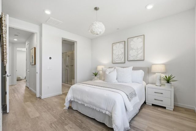 541 San Marcos Terrace 2, Sunnyvale, CA 94085