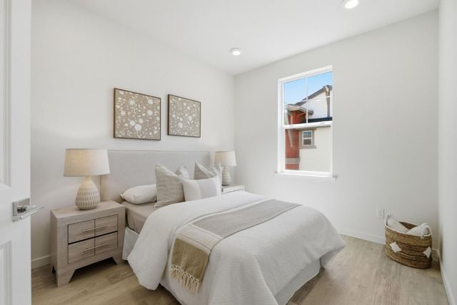 541 San Marcos Terrace 2, Sunnyvale, CA 94085
