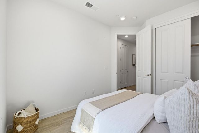 541 San Marcos Terrace 2, Sunnyvale, CA 94085
