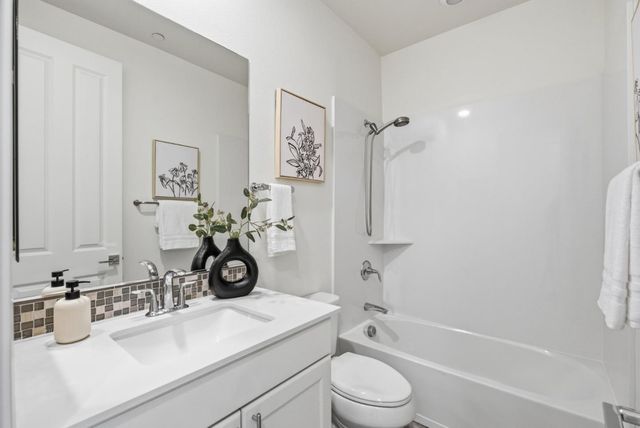 541 San Marcos Terrace 2, Sunnyvale, CA 94085