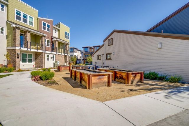 541 San Marcos Terrace 2, Sunnyvale, CA 94085