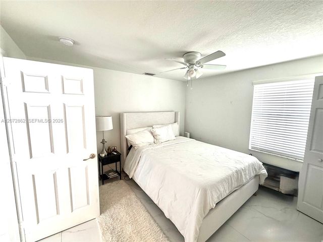 16747 NW 10th Street, Pembroke Pines, FL 33028