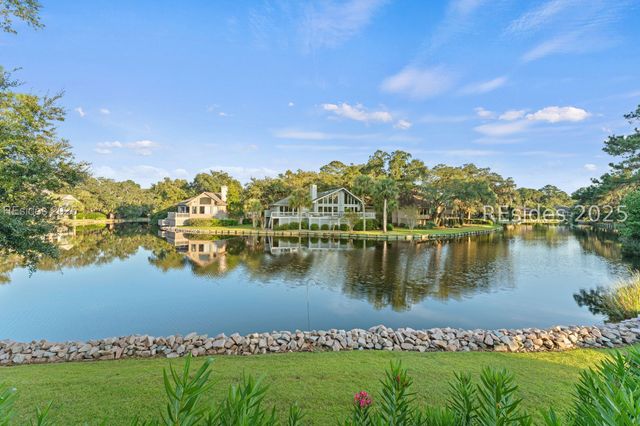 30 Hearthwood Dr, Hilton Head Island, SC 29928