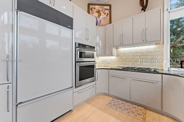 30 Hearthwood Dr, Hilton Head Island, SC 29928