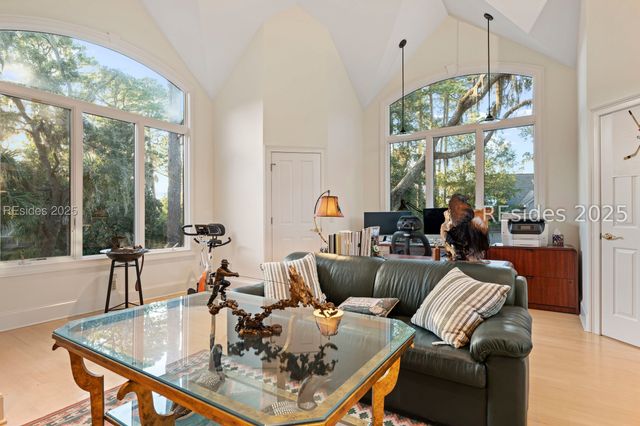 30 Hearthwood Dr, Hilton Head Island, SC 29928