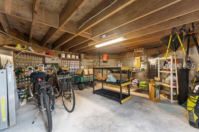 30 Hearthwood Dr, Hilton Head Island, SC 29928