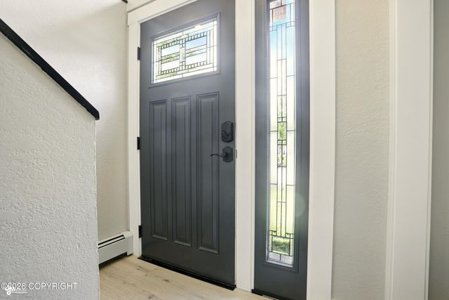 7515 E 20th Avenue, Anchorage, AK 99504