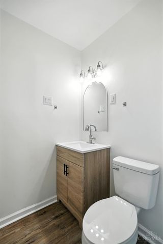 4062 Glenbar Court, Sycamore Twp, OH 45236