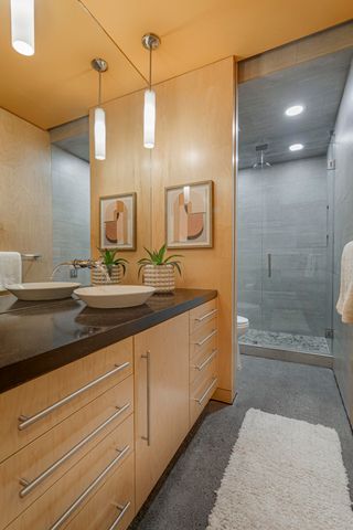 1105 Marquette Place NE, Albuquerque, NM 87106