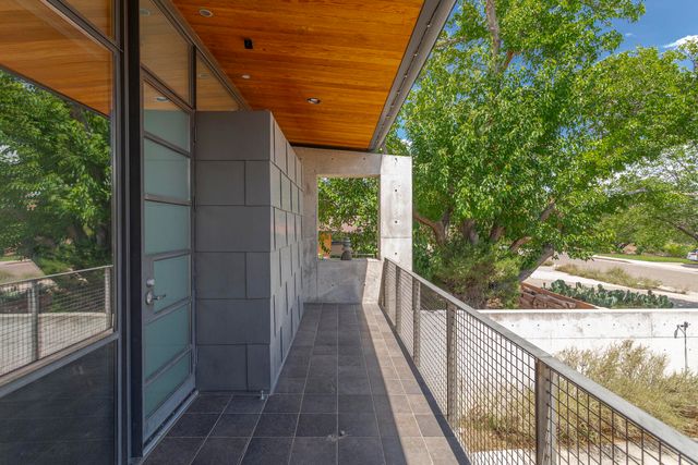 1105 Marquette Place NE, Albuquerque, NM 87106