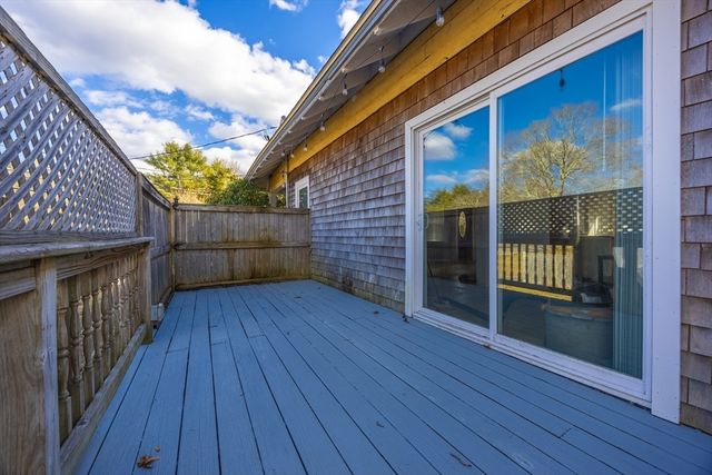 95 Cherry St, Middleboro, MA 02346