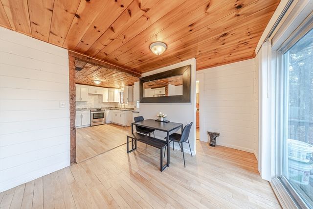 95 Cherry St, Middleboro, MA 02346