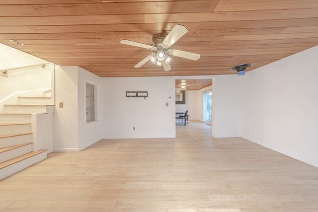 95 Cherry St, Middleboro, MA 02346