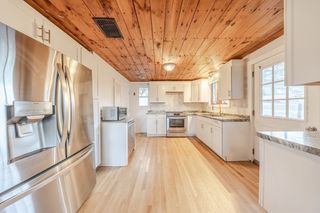 95 Cherry St, Middleboro, MA 02346