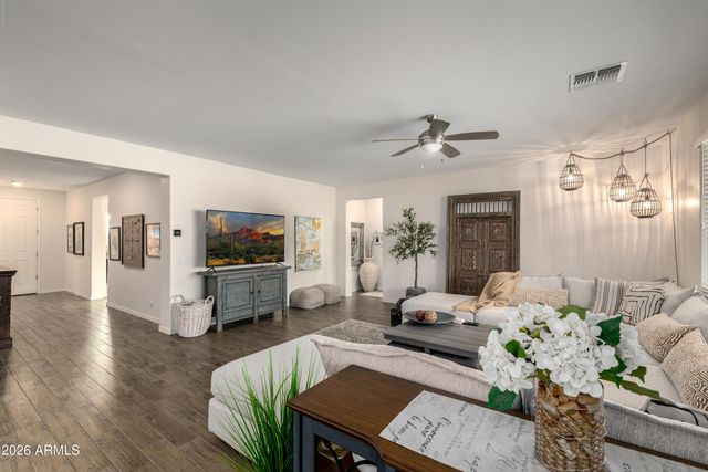 20681 N DANIELLE Avenue, Maricopa, AZ 85138