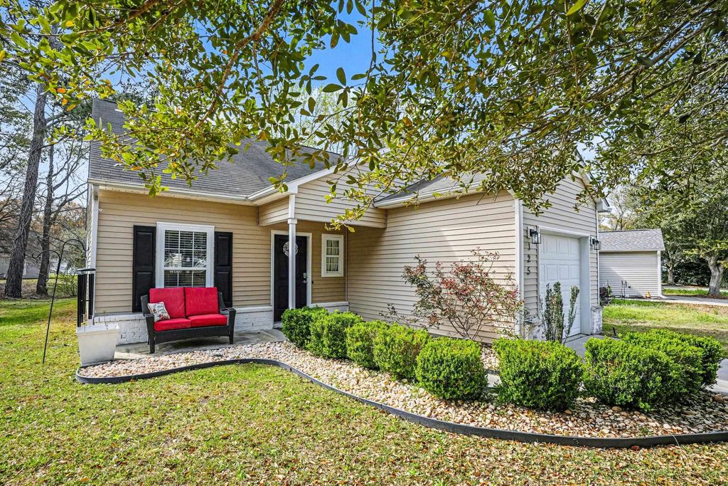 125 Bellegrove Dr., Myrtle Beach, SC 29579