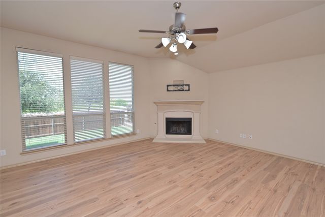 1500 Dun Horse Drive, Fort Worth, TX 76052