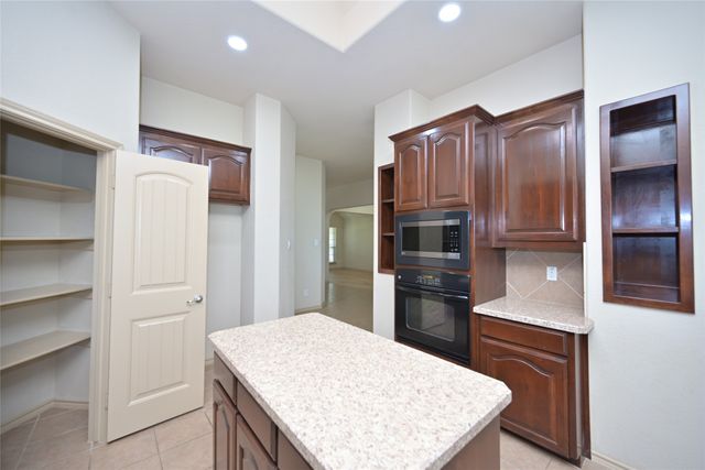 1500 Dun Horse Drive, Fort Worth, TX 76052