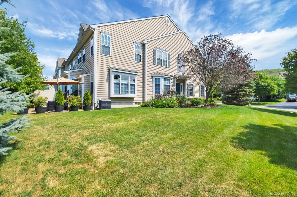 1019 Dutcher Drive, Fishkill, NY 12524